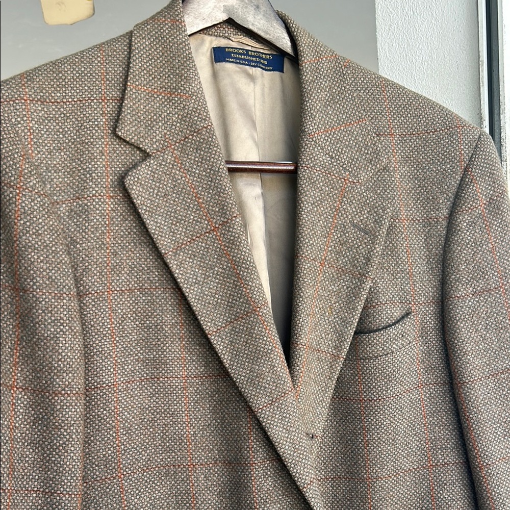 Brooks Brothers Brown Sport Coat with Notched Lapel